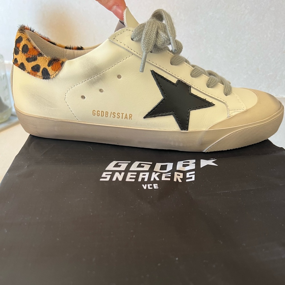 GOLDEN GOOSE SNEAKER